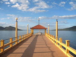 Admirado mirador del mar es el muelle de Amapala