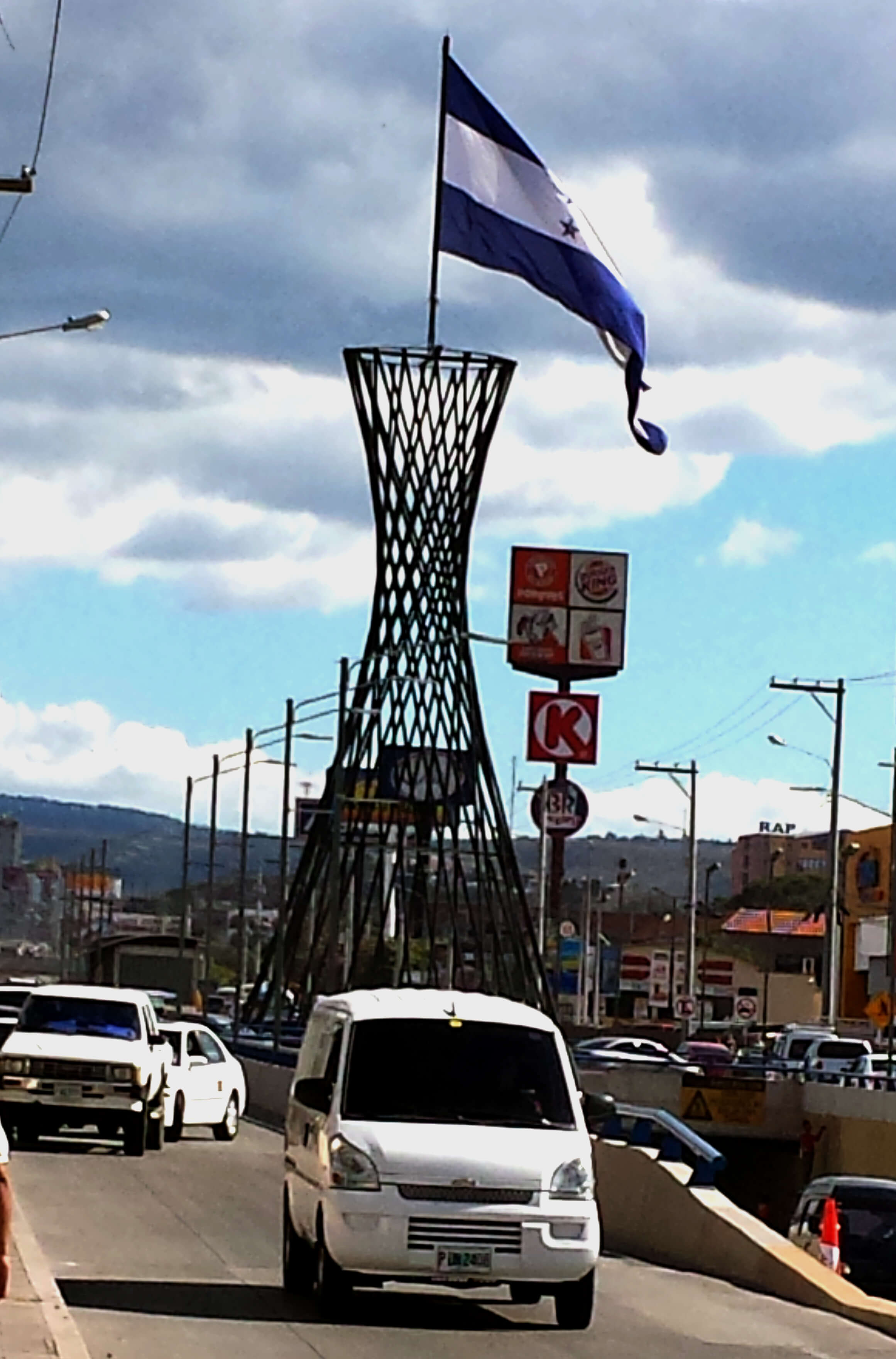 Redondel Plaza Miraflores 